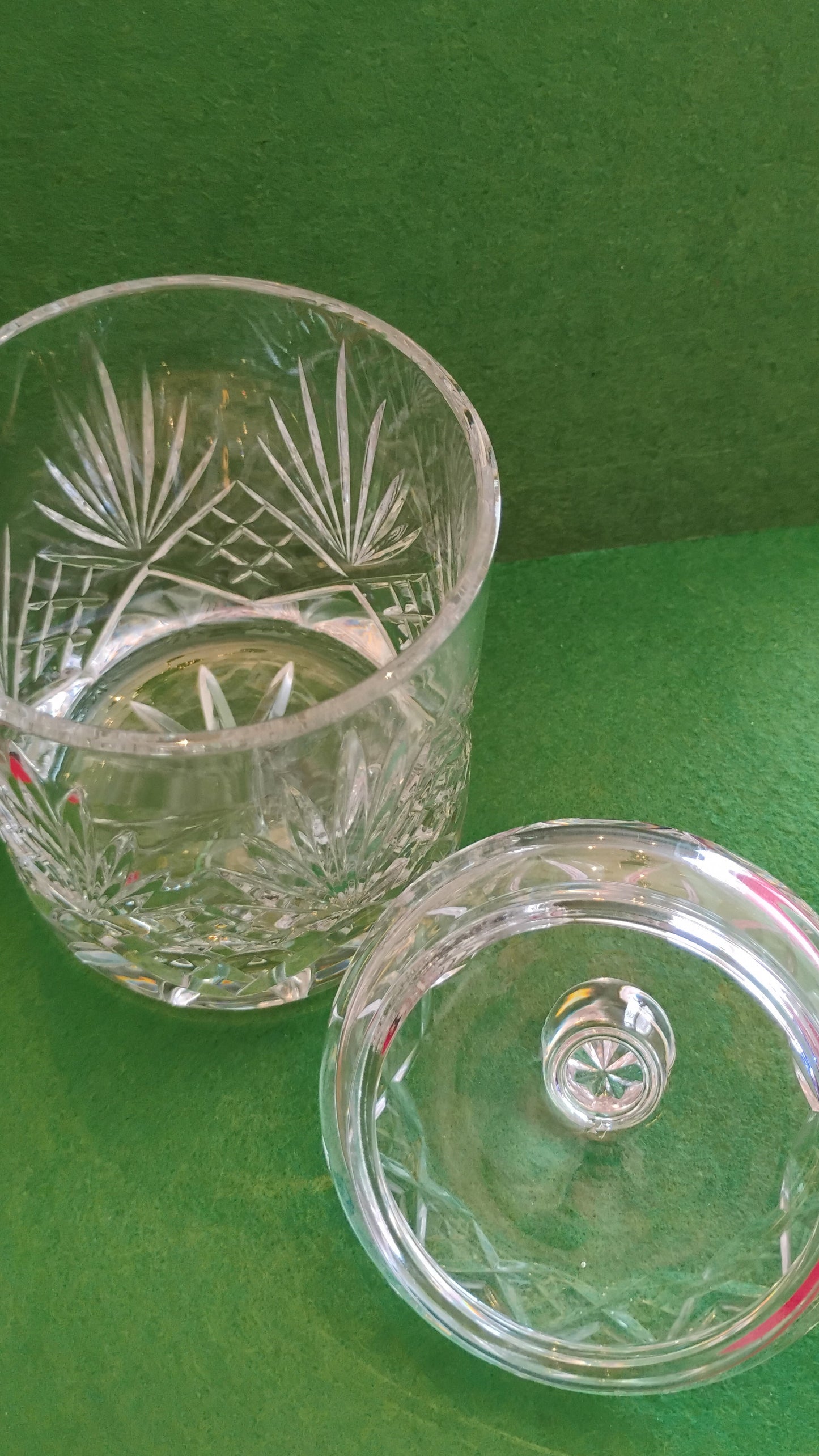 Lidded Lead Crystal Biscuit Jar