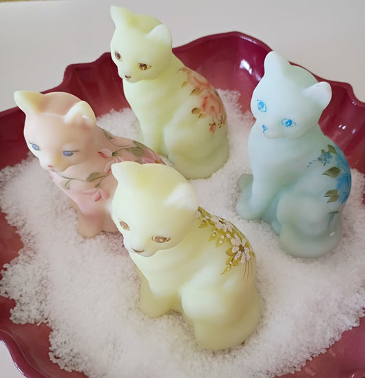 FENTON URANIUM GLASS CATS