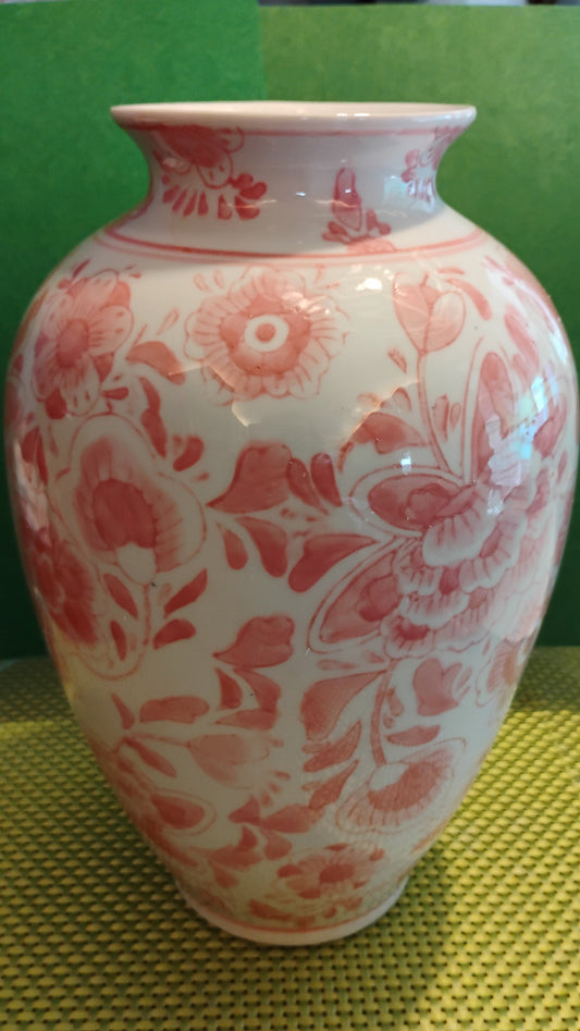 Centum Ceramics Vase