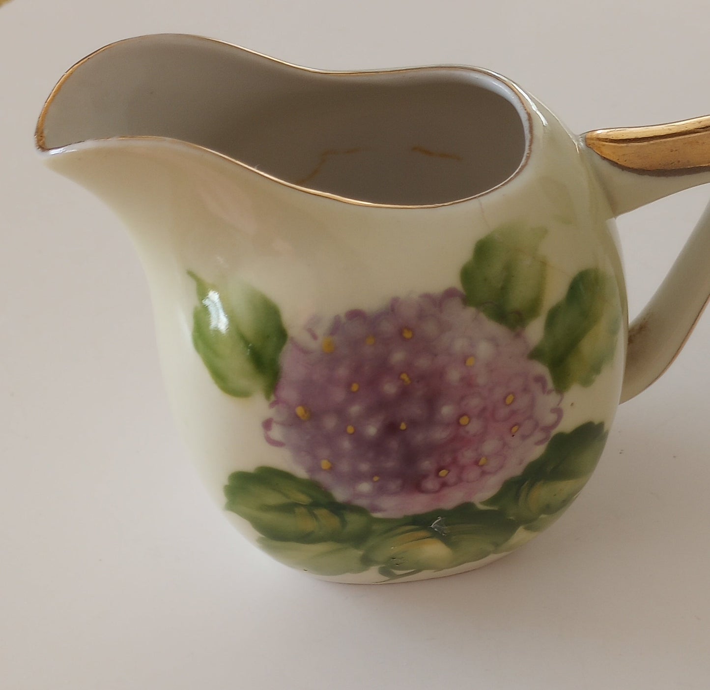 S&K (Saito & Kingo) JAPANESE HYDRANGEA CREAMER