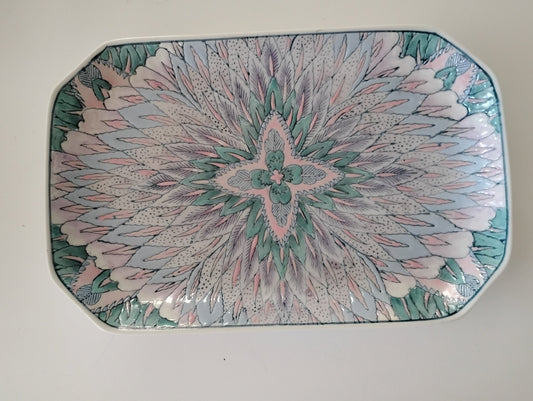 TOYO PLUMAGE FANTASY PASTEL PLATE