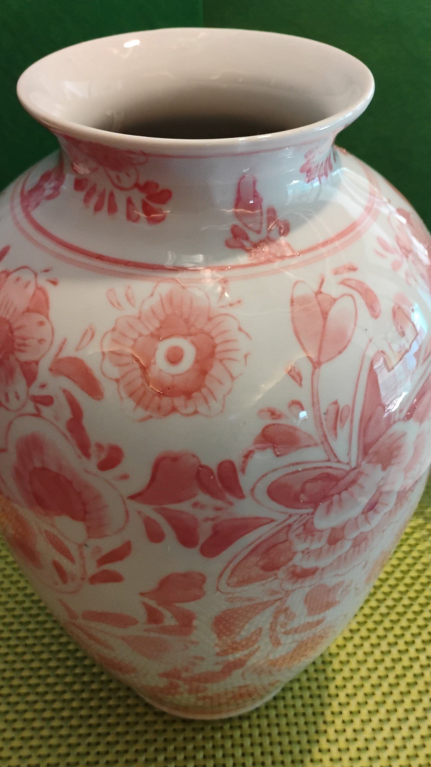 Centum Ceramics Vase