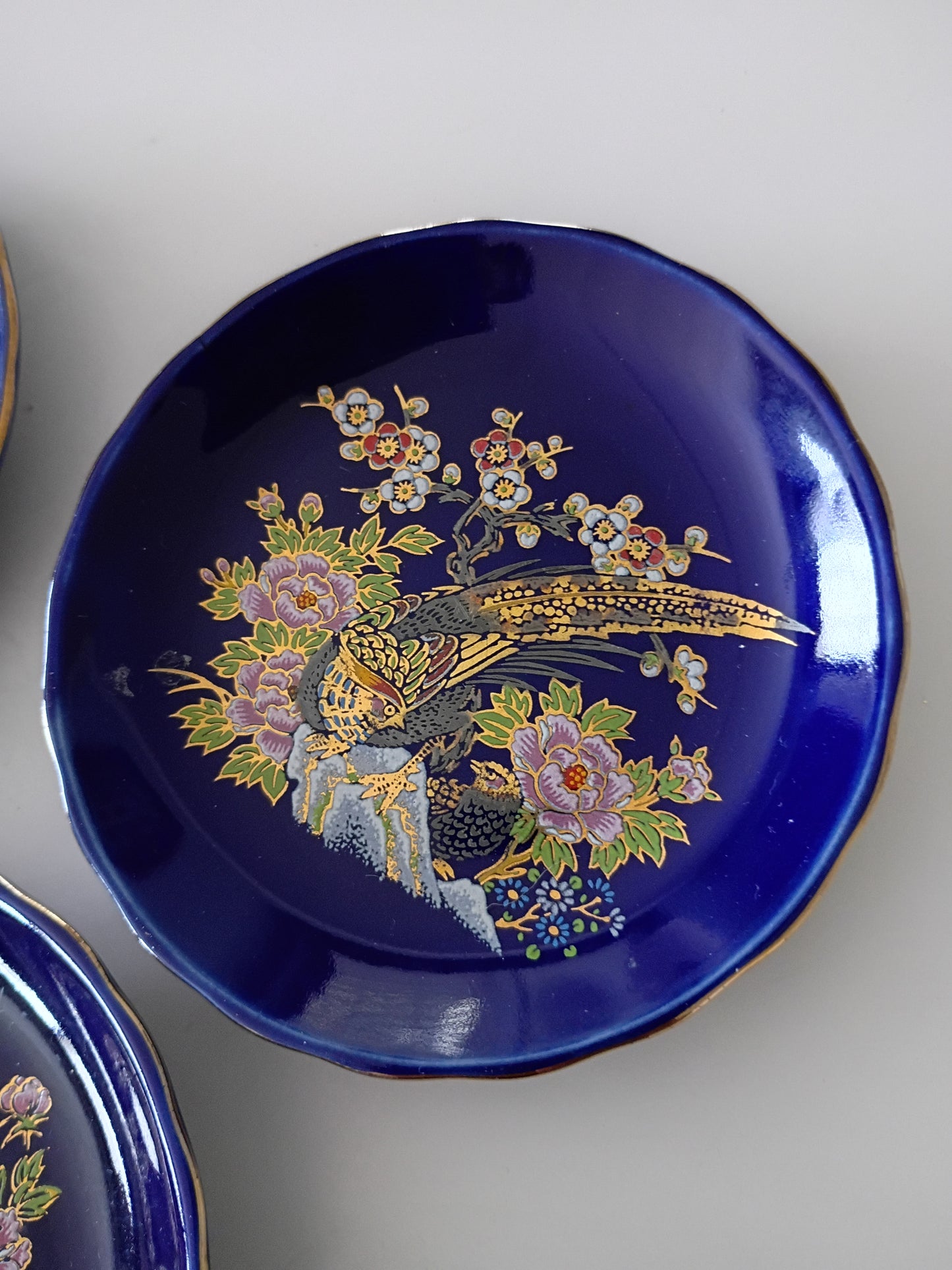 KUTANI TRINKET PLATES