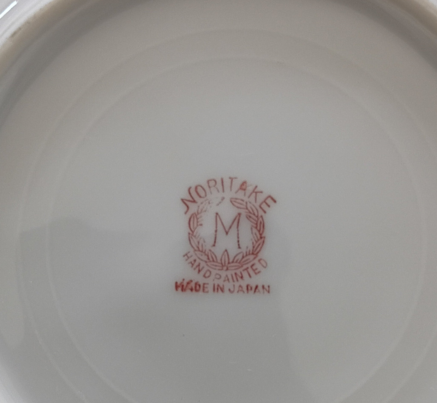 NORITAKE DESERT BOWLS AND PLATES